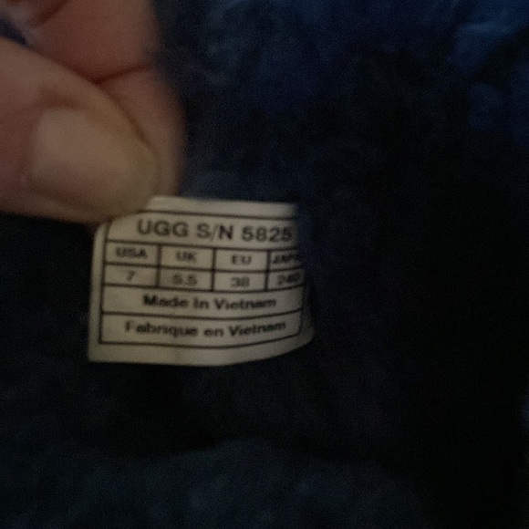 Ugg navy short boots - Picture 6 of 8